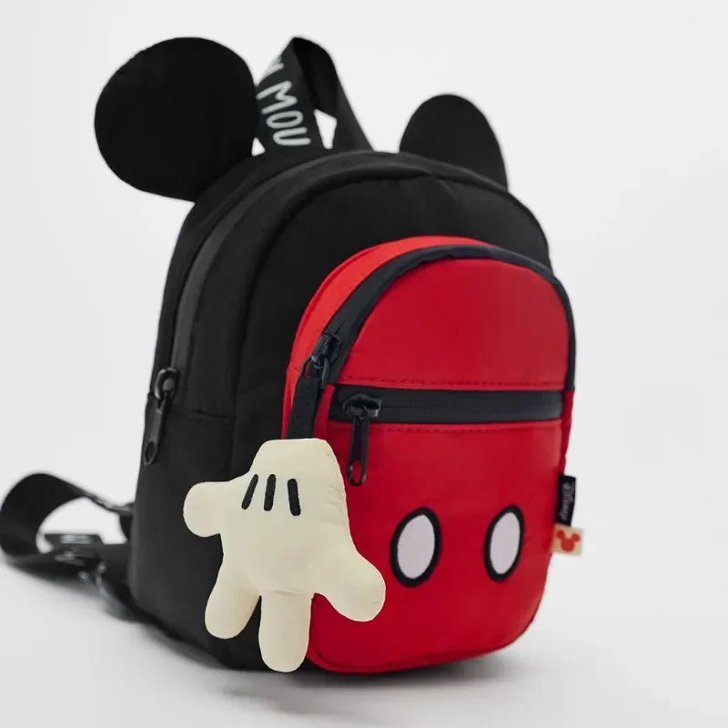 Mochila Infantil MM Vermelha Multifuncional e Leve